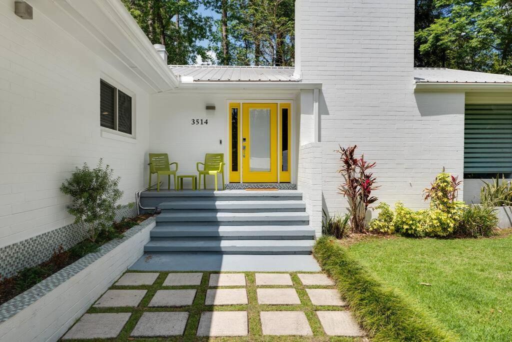 Uf Sunshine House - Patio & Bbq - Chef Kitchen - Ev Car Station - Upscale Neighborhood! Villa เกนส์วิลล์ ภายนอก รูปภาพ