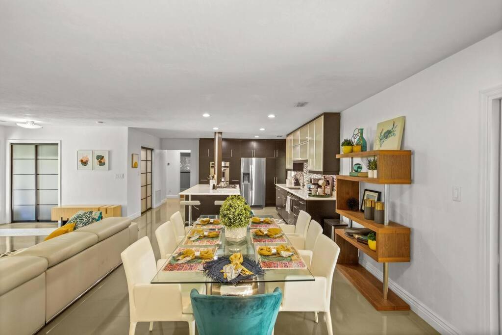 Uf Sunshine House - Patio & Bbq - Chef Kitchen - Ev Car Station - Upscale Neighborhood! Villa เกนส์วิลล์ ภายนอก รูปภาพ