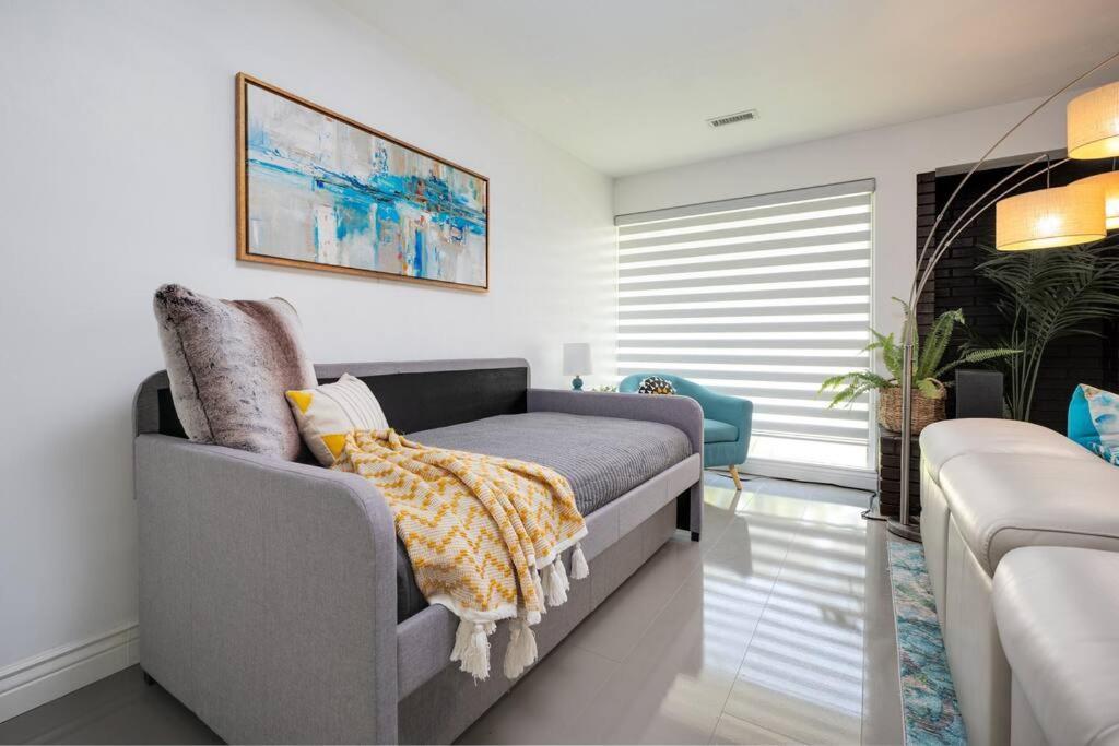 Uf Sunshine House - Patio & Bbq - Chef Kitchen - Ev Car Station - Upscale Neighborhood! Villa เกนส์วิลล์ ภายนอก รูปภาพ