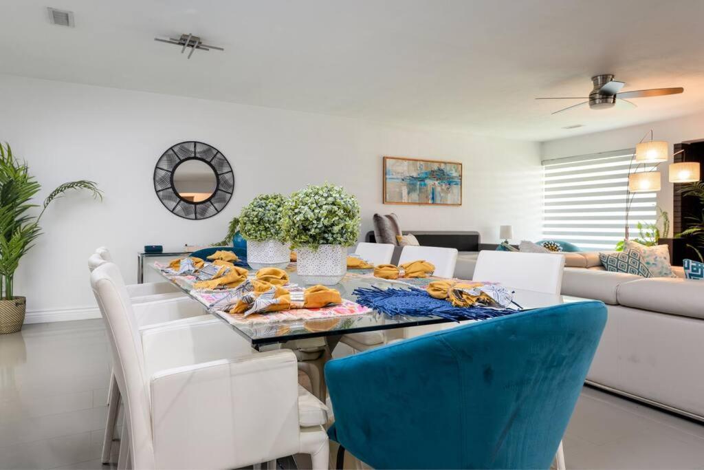 Uf Sunshine House - Patio & Bbq - Chef Kitchen - Ev Car Station - Upscale Neighborhood! Villa เกนส์วิลล์ ภายนอก รูปภาพ